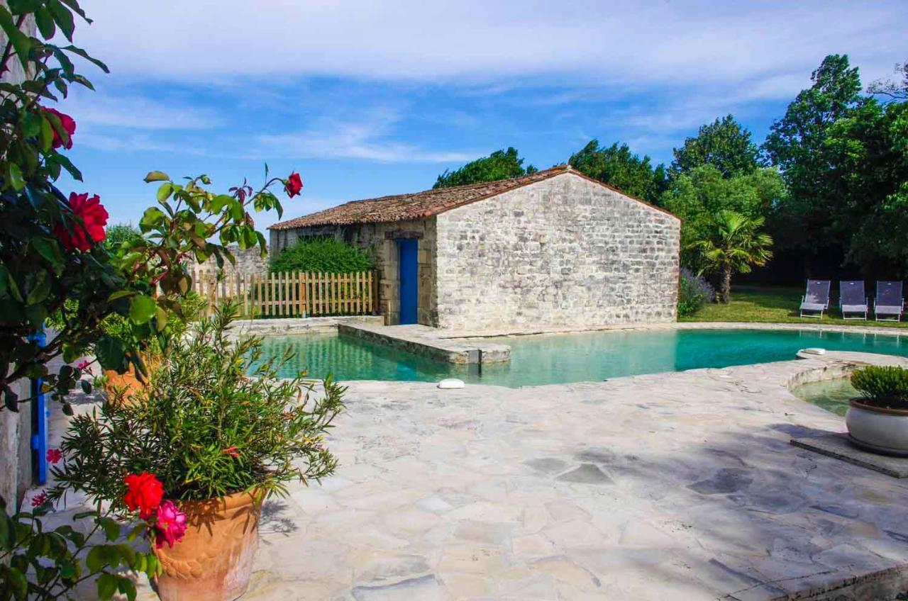 Bed and Breakfast Logis Saint Leonard Dompierre-sur-Mer Exterior foto