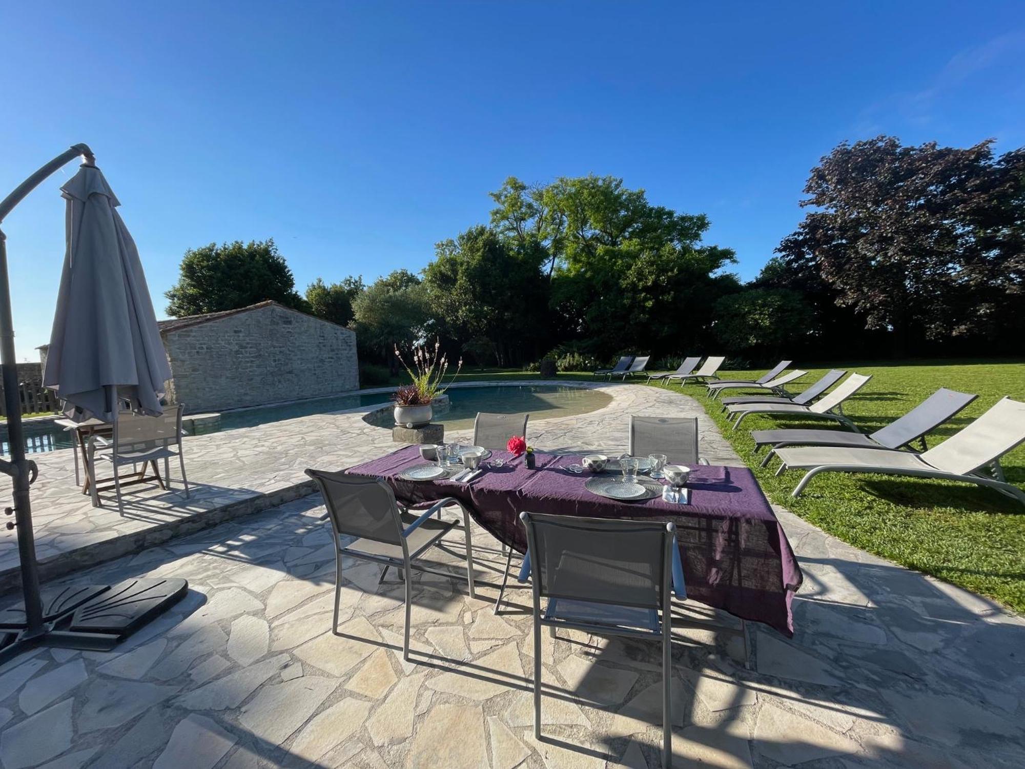 Bed and Breakfast Logis Saint Leonard Dompierre-sur-Mer Exterior foto